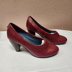New Farylrobin Burgundy Leather Heels -Size 6